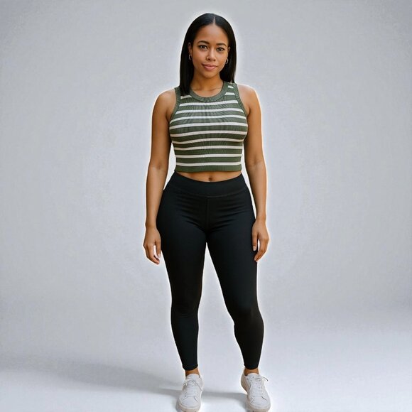 Striped Sleeveless Knitted Base Shirt - Picture 6 of 6